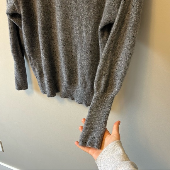 Aritzia Babaton Luxe Cashmere Format Turtleneck 100% Cashmere Sweater ShirtSmall - Picture 9 of 10